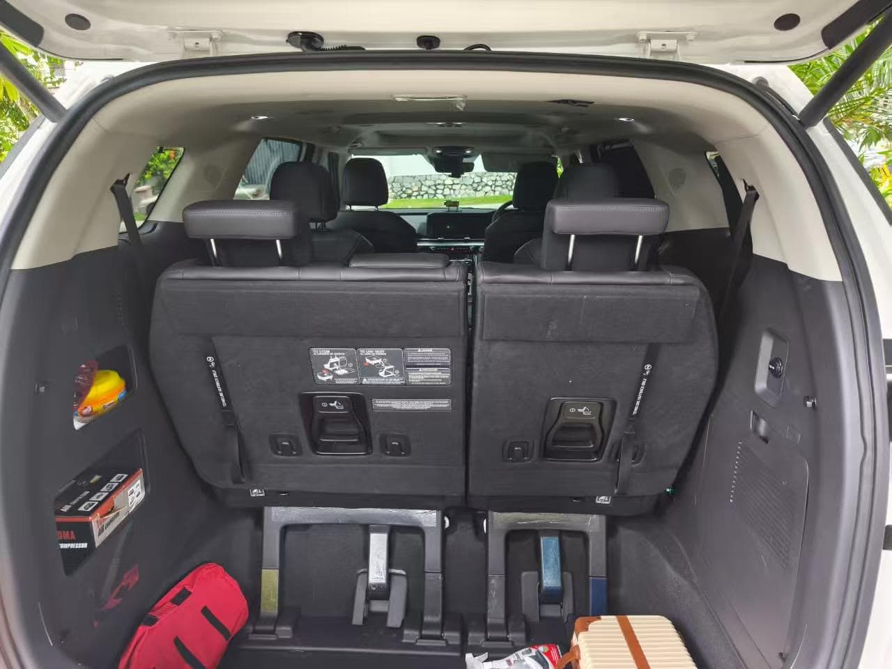 2025 Kia  Carnival  2.2 D thumbnail 3