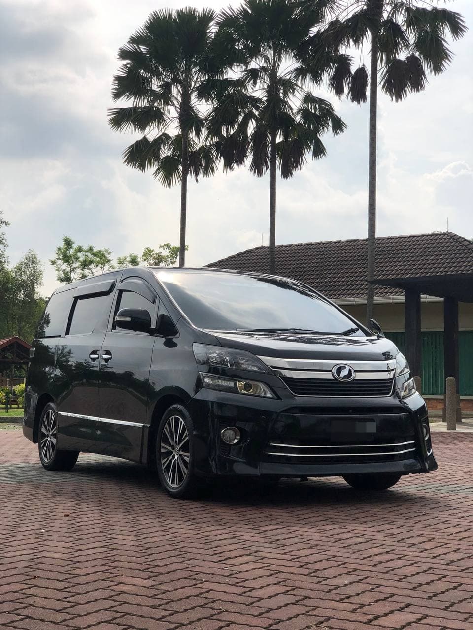 2014 Toyota  Vellfire ANH 20 thumbnail 4