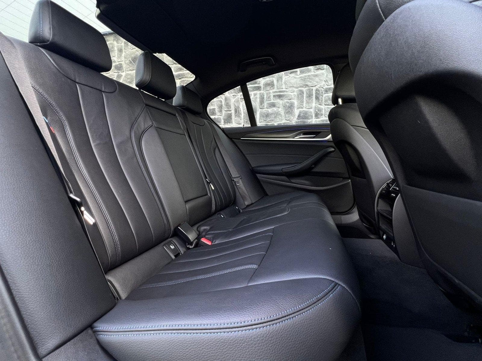 2026 BMW  430I G26 thumbnail 2