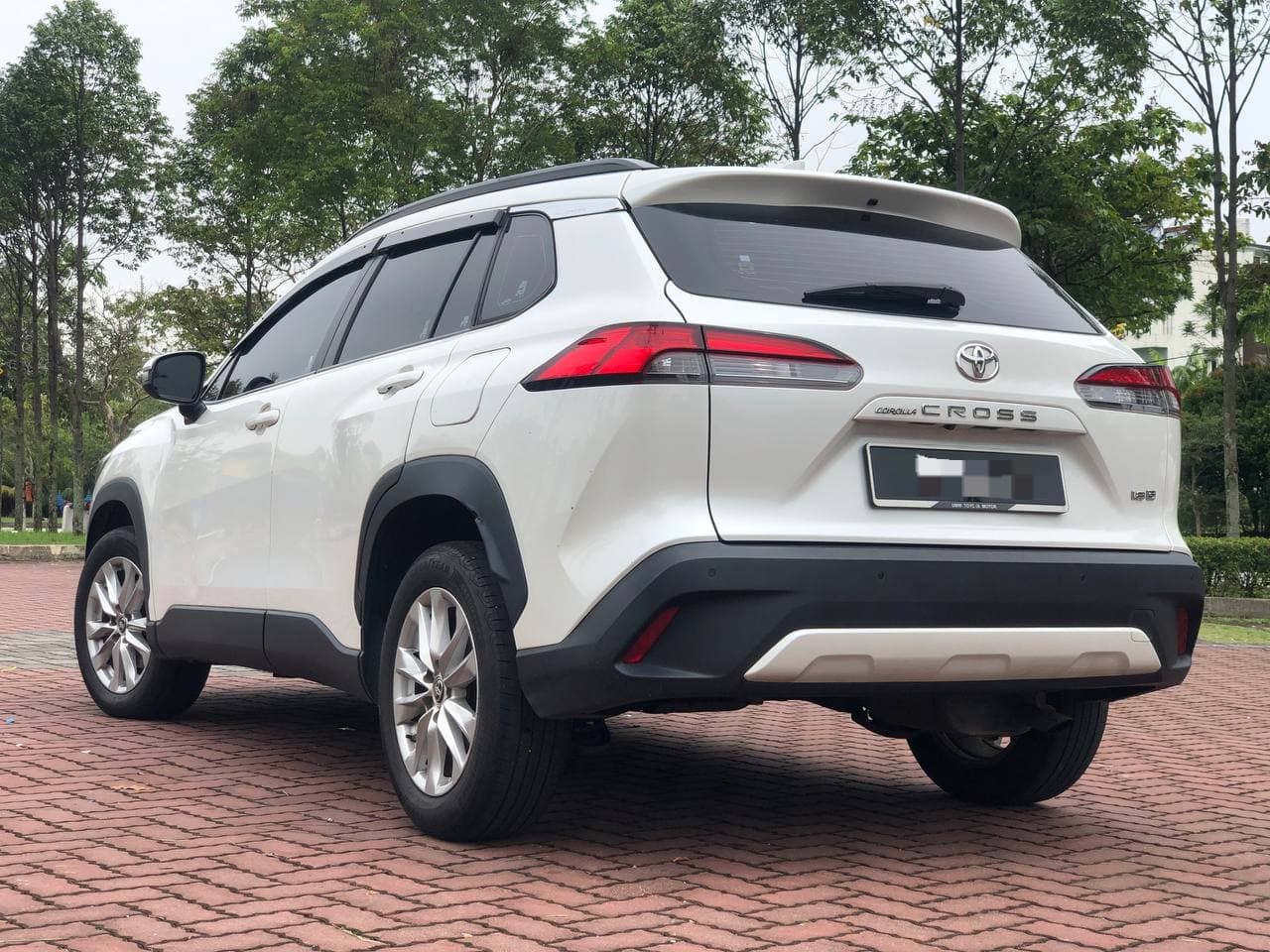2023 Toyota  Cross 1.8 — Car Rental Malaysia