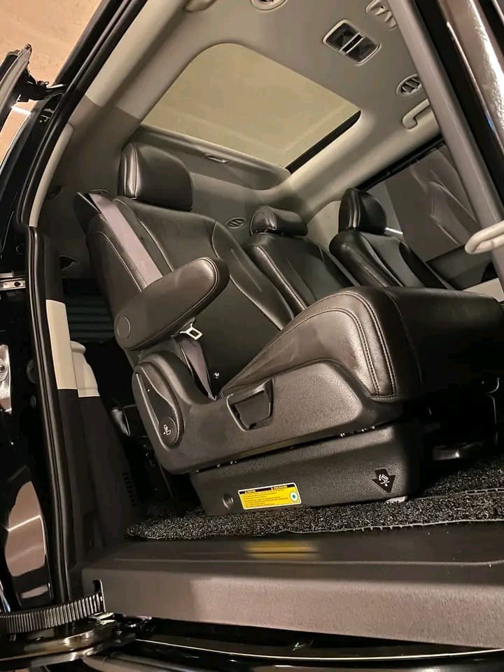 2024 Kia Carnival 2.2 CRDi thumbnail 4