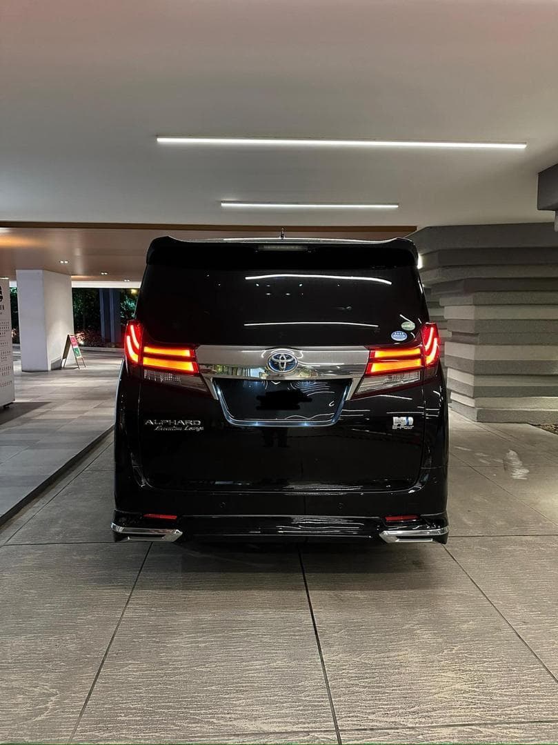 2025 Toyota Alphard Executive Lounge — Car Rental Malaysia
