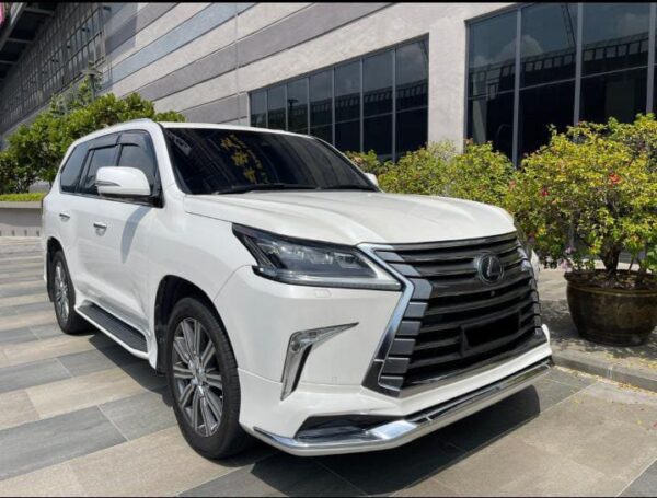 Lexus LX570 - Image 6