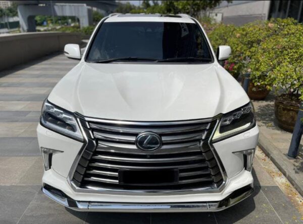 Lexus LX570 - Image 5